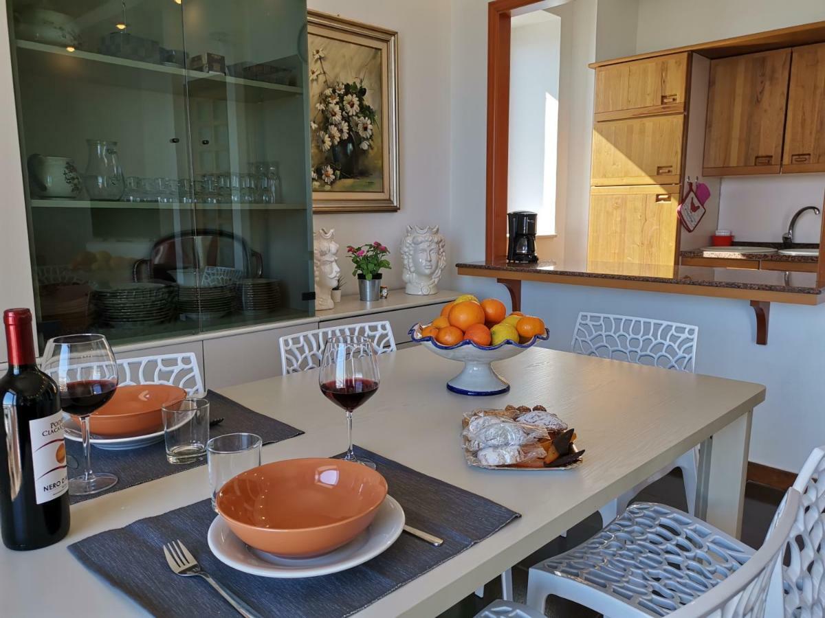 Super Panorama & Astonishing Apartment Seaview Giardini Naxos Ngoại thất bức ảnh